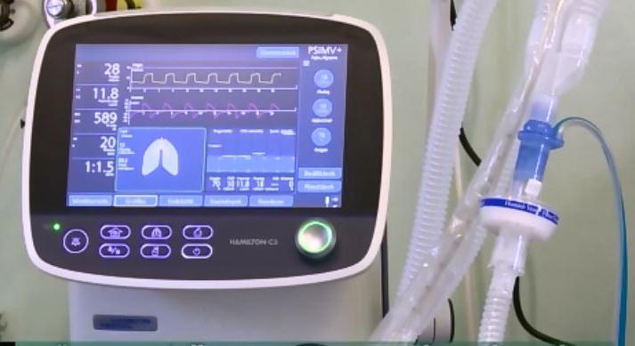 425 lélegeztetőgépet adott ajándékba a kormány más országoknak