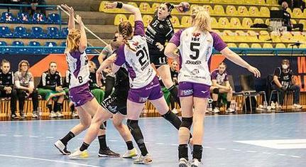 Hosszabbítás után döntőben a Siófok a női kézilabda Európa-ligában