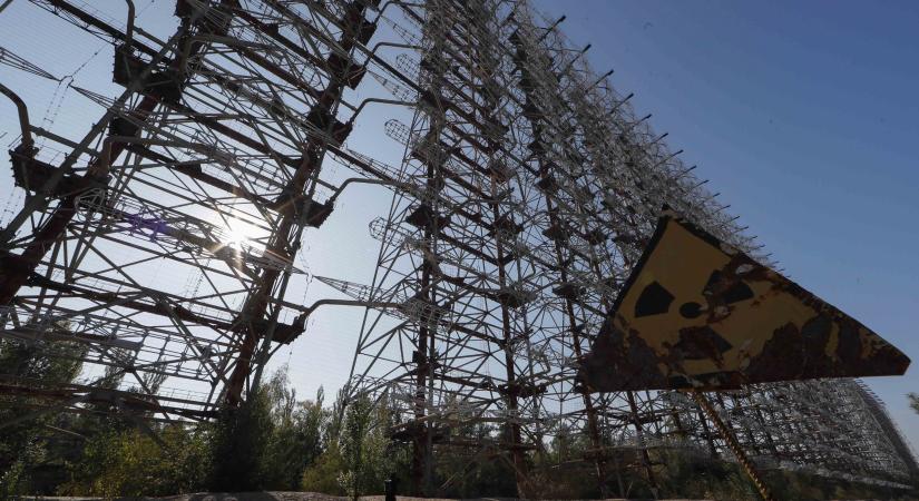 Újabb katasztrófától tartanak a csernobili atomerőmű környékén