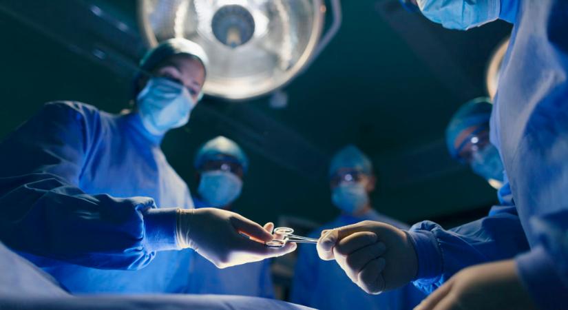 Betegek ezrei várnak műtétekre, egyre hosszabbak a várólisták
