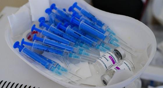 Norvég kutatók szerint ki kell venni az országos oltókampányból az AstraZeneca és a Johnson & Johnson vakcináját