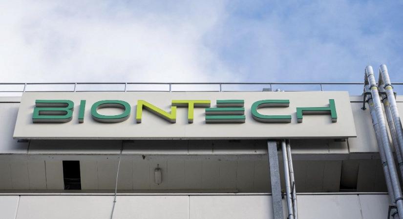 Bő 1 milliárd eurós nyereséget ért el a BioNTech az első negyedévben