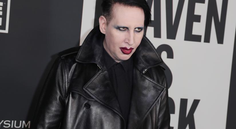Durva vádakkal állt elő Marilyn Manson exe: azt állítja, az énekes korbáccsal verte őt (+18)
