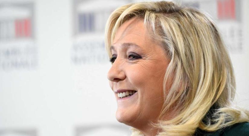 Egyre több francia véli úgy, hogy nem jelent veszélyt Marine Le Pen a demokráciára