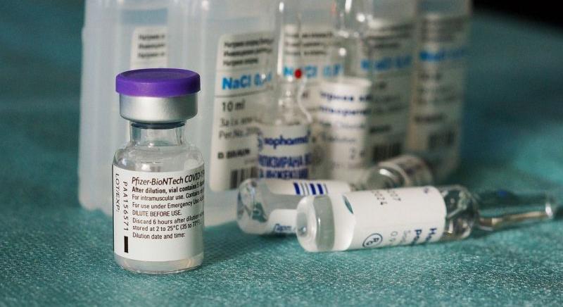 Az Egyesült Államokban engedélyezték a 12-15 éves korosztályoknál a Pfizer vakcináját