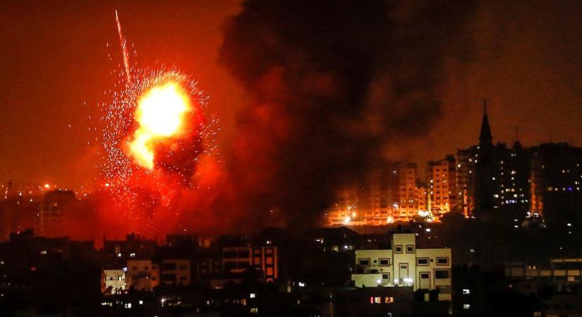 Izrael lecsapott Gázára a Hamász rakétatüze nyomán(videó)