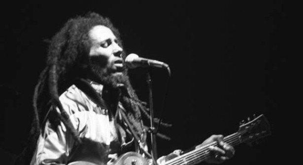 Az ellene elkövetett merényletkísérlet után is a béke hangján szólt haragosaihoz Bob Marley