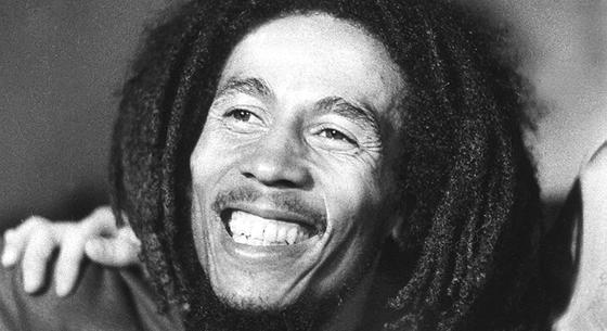 Egy kettészakított országot is összebékített a zenéjével – 40 éve halt meg Bob Marley