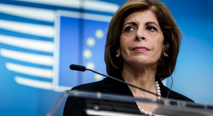 A ciprusiak szerint nem meglepő, hogy korrupciós botrányba keveredett Stella Kyriakides családja - videó
