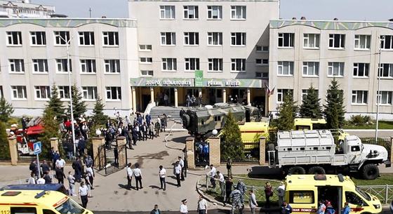Kazanyi iskolai támadás: egy 19 éves fiatal végzett 8 emberrel