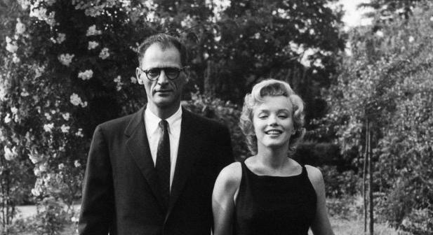„Tojásfej” és „Homokóra”: Marilyn Monroe és Arthur Miller valószínűtlen és tragikus kapcsolata