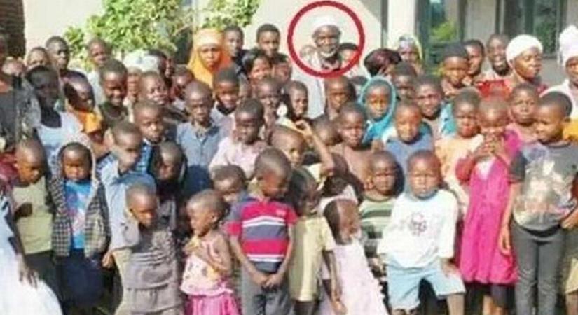 Döbbenet: 16 felesége és 151 gyereke van ennek a férfinek – Fotó (18+)