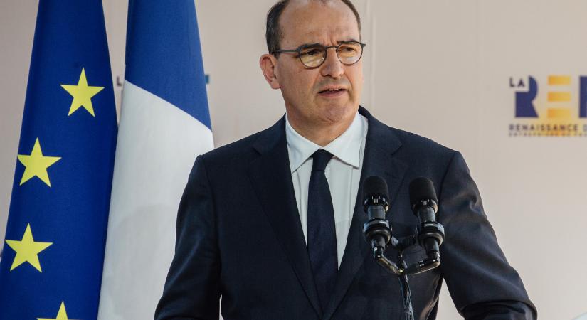 A francia kormányfő szerint szigorúbban kellene büntetni a rendőrök elleni erőszakot