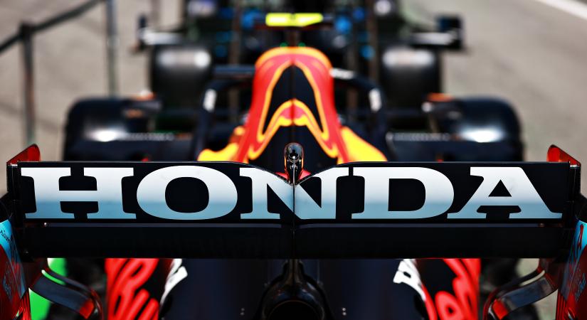 F1: Fordulat, mégis szabálytalan lehet a Red Bull