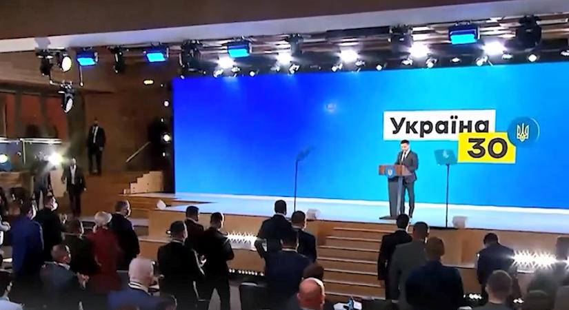 Ukrajna biztonságának jelene és jövője - folytatódik az Ukrajna 30 nemzeti fórum (videó)
