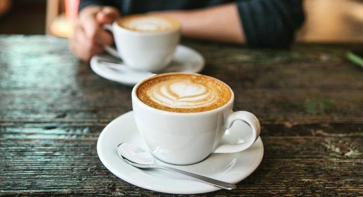 Szerdai friss hírek, forgalom, időjárás – Reggeli pakk