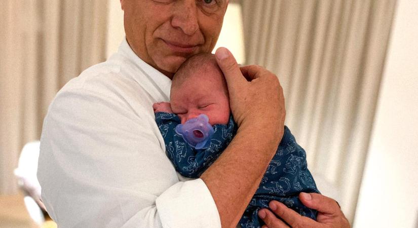 Férfiak egymás között – negyedik unokájával posztolt képet Orbán Viktor