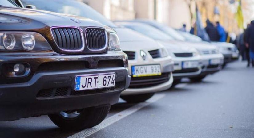 Amnesztia az Európából importált autóknak – Kinek jár a kedvezményes vámkezelés