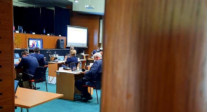 Martin Klus is megzavarta a besztercebányai megyei ülést