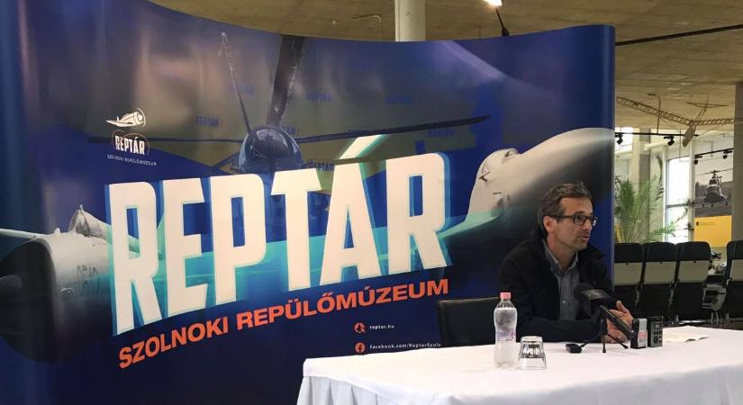 Tárt karokkal várja a látogatókat a RepTár Szolnoki Repülőmúzeum!