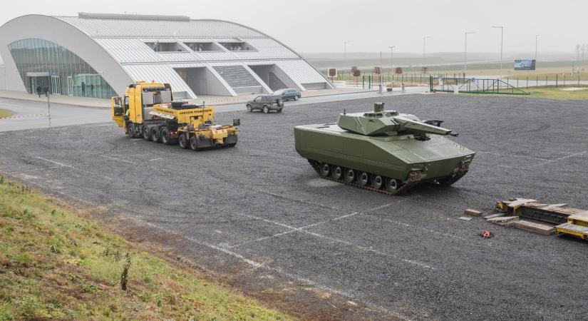 StrikeShield aktív védelmi rendszerrel szerelik fel a honvédség Lynx harcjárműveit