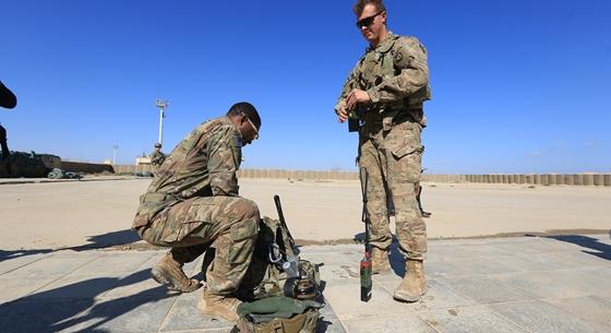 Amerikai katonák támaszpontját támadták rakétával Irakban