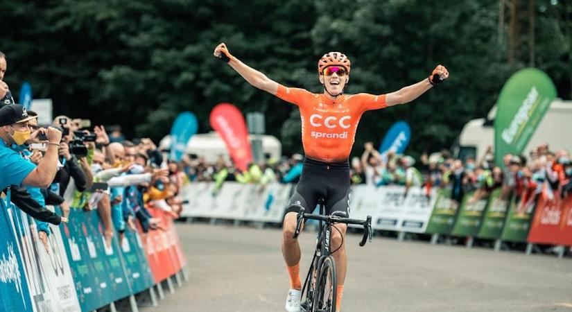 Óriási bravúr: Valter Attila átvette a vezetést a Giro d’Italián