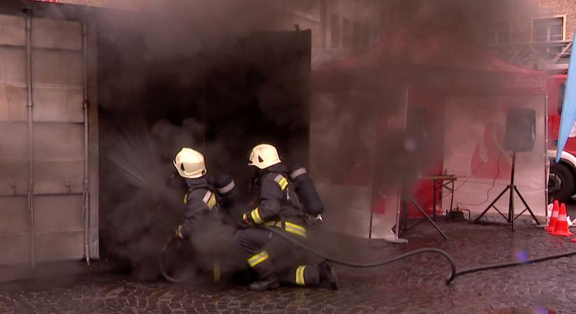 Összefogással az otthoni tűzesetek és balesetek ellen