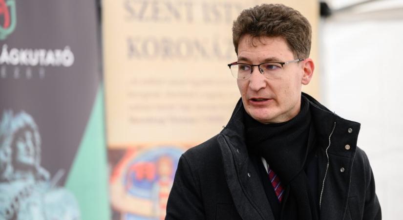 Székesfehérvár fideszes polgármestere is nekiment a lakásprivatizációs javaslatnak