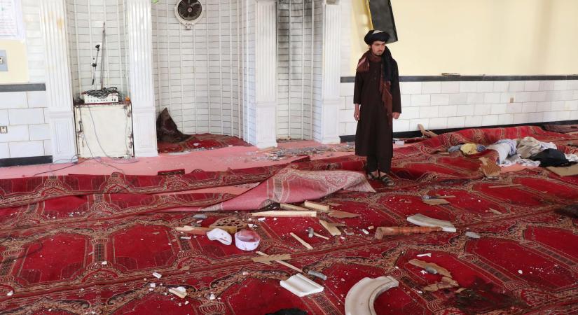 Az Iszlám Állam jelentkezett a pénteki kabuli robbantás elkövetőjeként