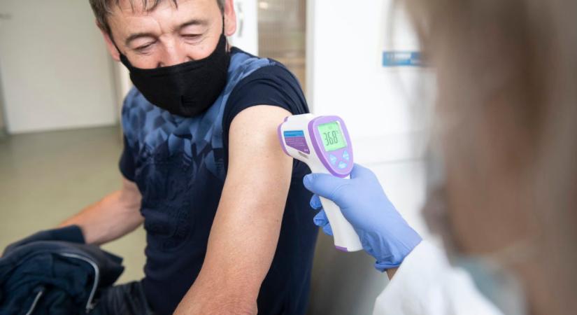 Koronavírus Magyarországon: 718 új fertőzöttet azonosítottak, elhunyt 61 beteg