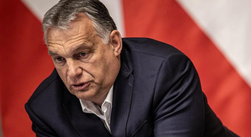 Orbán: „Hahó, fészbukosok! Ki örül az esőnek?”