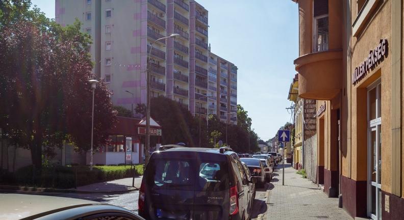 Korlátoznák a nem helyiek parkolását Budafok-Tétényben