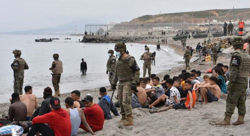 A spanyol kormányfő azonnal visszaküldené Marokkóba az illegális migránsokat