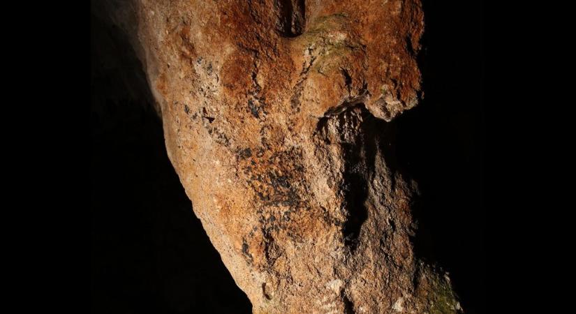 Ősi barlangrajzot datáltak a Fülöp-szigeteken