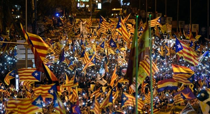 Ismét a függetlenségpárti erők alakíthatnak kormányt Katalóniában