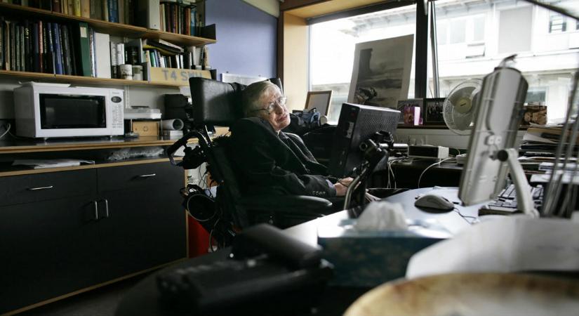 Közkincs lett Stephen Hawking hagyatéka
