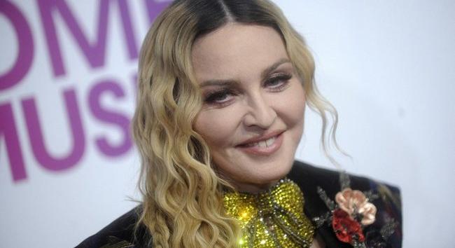 Madonna 62 évesen olyat mutatott, hogy belepirultunk – szexi fotók