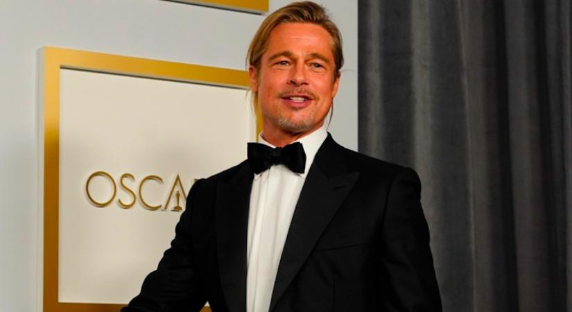 LAMÚR: 36 éves énekesnő csavarta el Brad Pitt fejét - Az Oscar-gálán kezdődött... - FOTÓK