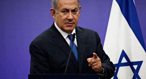 Netanjahu "a század átverésével" vádolta Bennetet válaszbeszédében