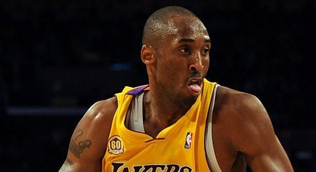 Több száz millió dolláros perre készül Kobe Bryant özvegye