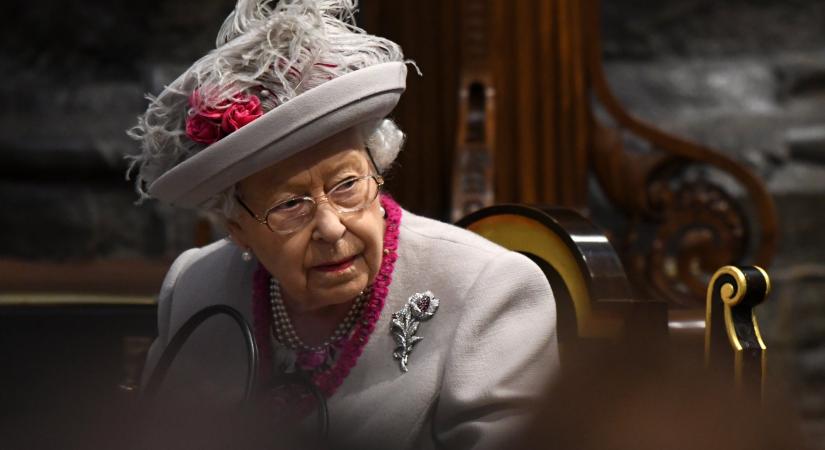 Guardian: színes bőrű ember nem lehetett hivatalnok II. Erzsébet királynő udvarában