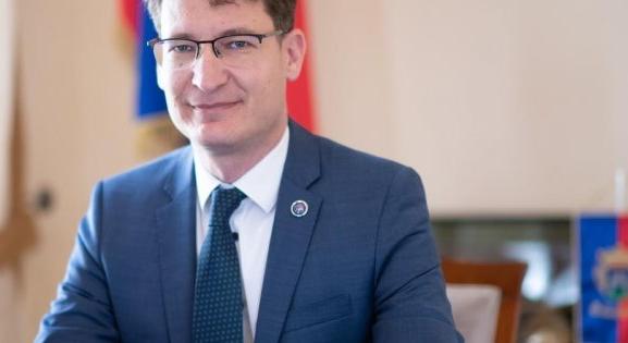 Cser-Palkovics András bejelentette, hogy indul-e a 2022-es választásokon