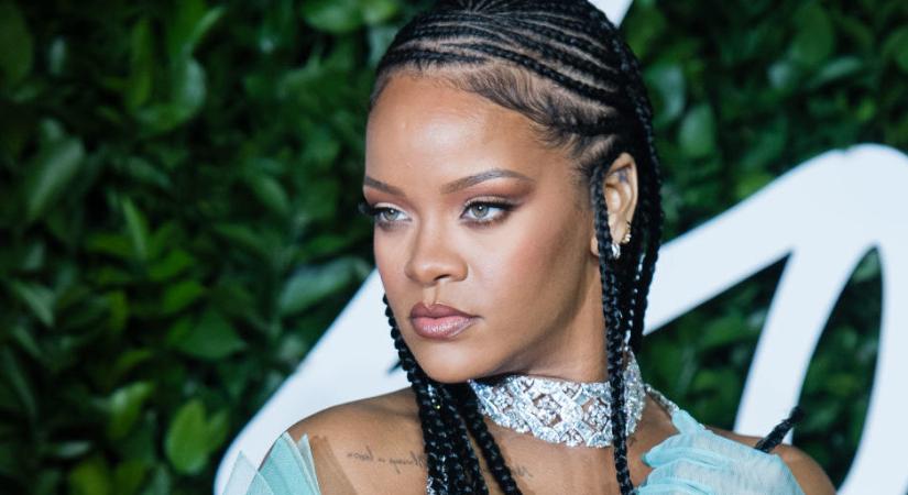 Rihanna tangás fotója letarolta a netet