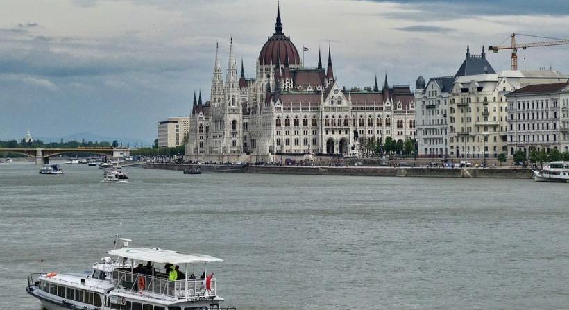 Így tudsz fillérekből hajós városnézésre menni Budapesten!