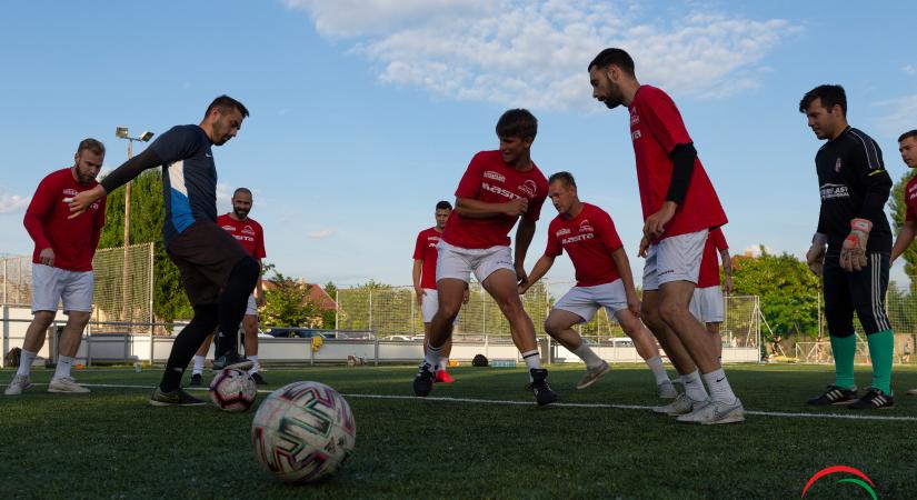 A magyar kispályás fociválogatott is megkezdte a felkészülést az Eb-re