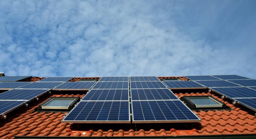 A napenergia hasznosítására kötelezhetik a lakásépítőket Németországban
