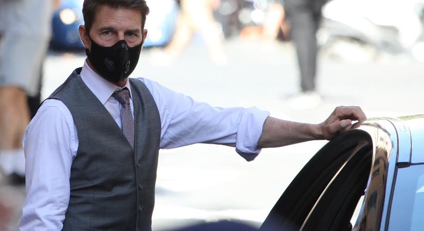 Tom Cruise koronavírus-gyanúval karanténba került