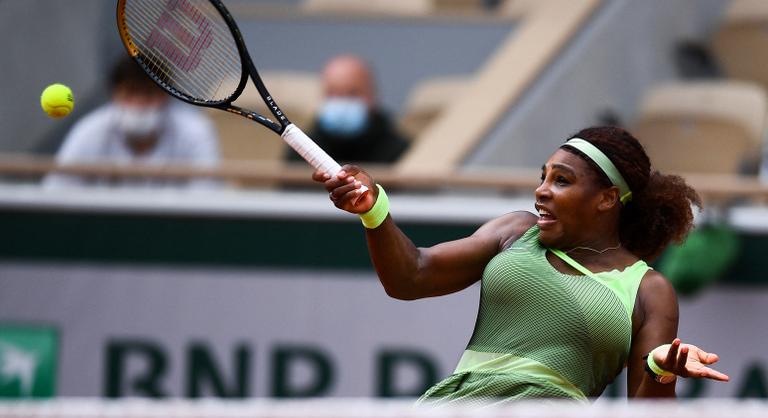 Roland Garros: Serena Williams és Medvegyev is nyolcaddöntőbe jutott