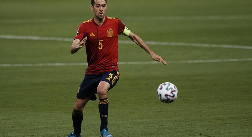 Óriási a baj a spanyol fociválogatottnál: Sergio Busquets koronavírusos